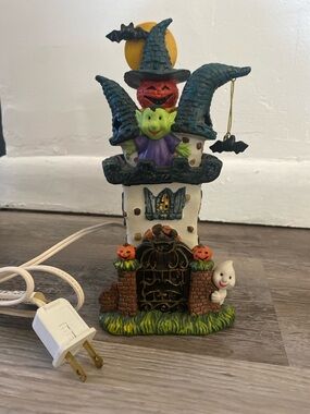 Vintage Halloween Light up Haunted House Figurine